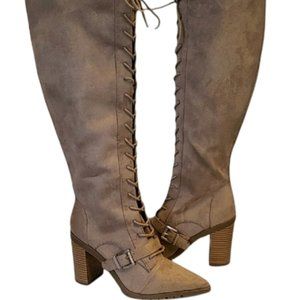Charles David Lace-up Boots
